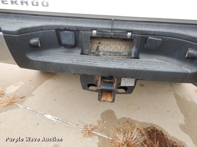 image for item DC5281 2011 Chevrolet Silverado 2500HD Ext. Cab pickup truck