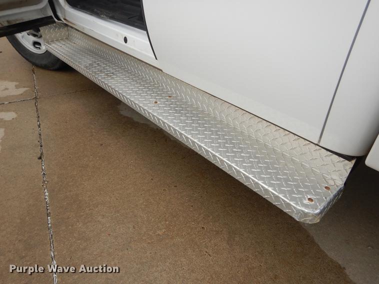 image for item DC5281 2011 Chevrolet Silverado 2500HD Ext. Cab pickup truck