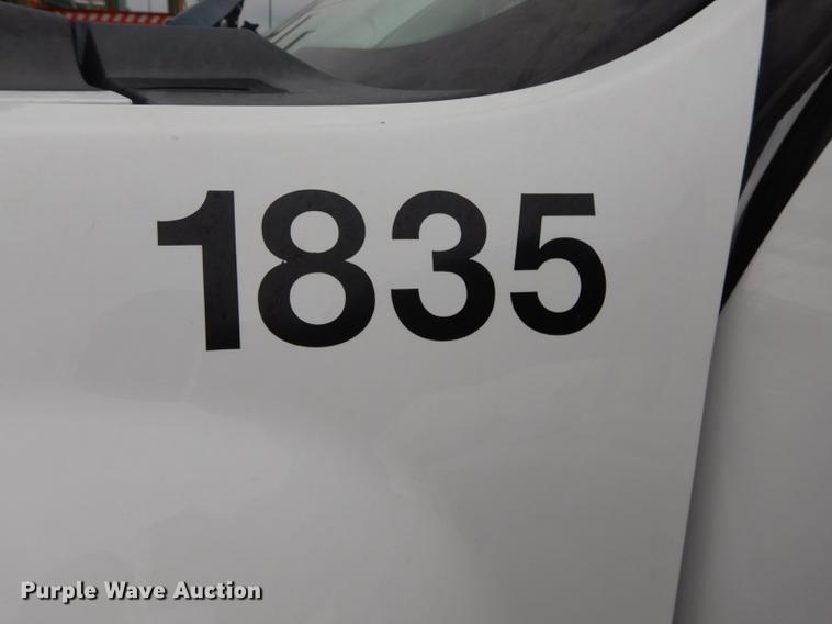 image for item DC5281 2011 Chevrolet Silverado 2500HD Ext. Cab pickup truck