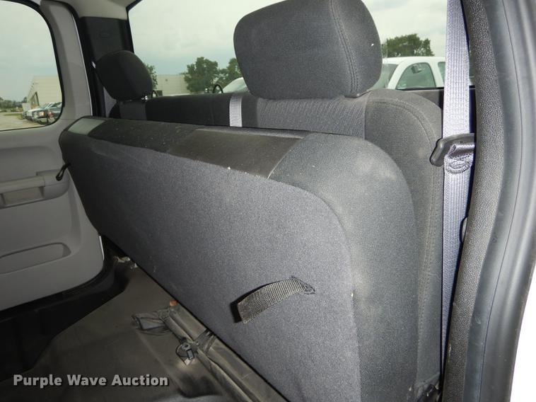 image for item DC5282 2011 Chevrolet Silverado 1500 Ext. Cab pickup truck