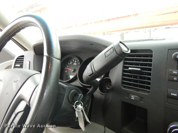 image for item DC5282 2011 Chevrolet Silverado 1500 Ext. Cab pickup truck