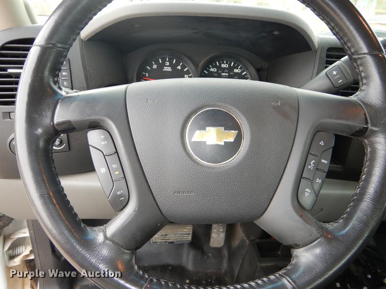 image for item DC5282 2011 Chevrolet Silverado 1500 Ext. Cab pickup truck