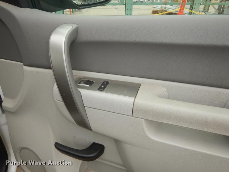 image for item DC5282 2011 Chevrolet Silverado 1500 Ext. Cab pickup truck