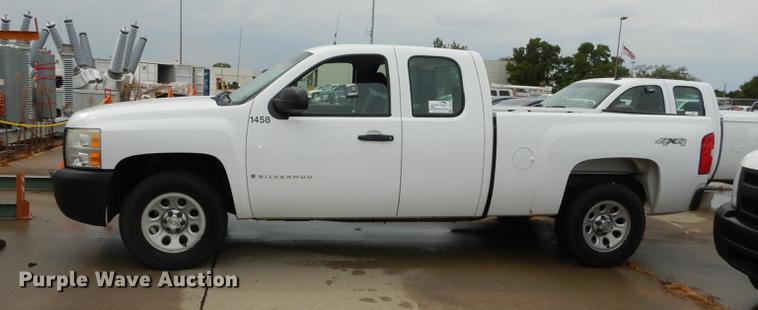 image for item DC5283 2008 Chevrolet Silverado 1500 Ext. Cab pickup truck