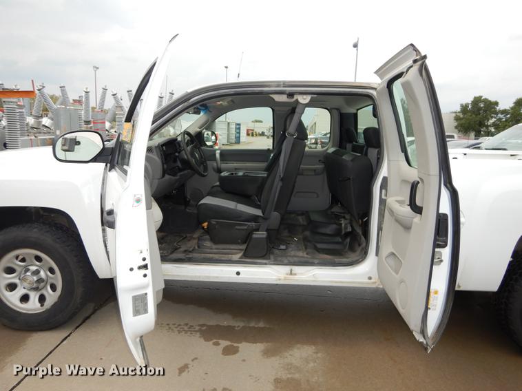image for item DC5283 2008 Chevrolet Silverado 1500 Ext. Cab pickup truck