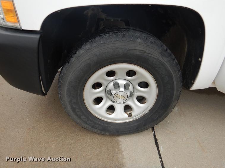 image for item DC5283 2008 Chevrolet Silverado 1500 Ext. Cab pickup truck