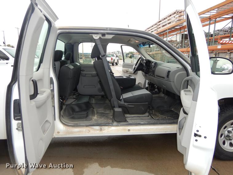 image for item DC5283 2008 Chevrolet Silverado 1500 Ext. Cab pickup truck