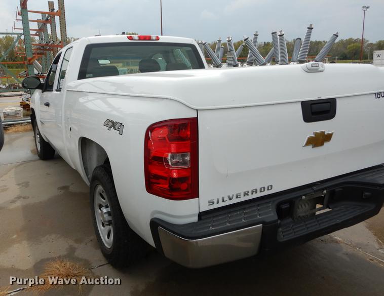 image for item DC5284 2011 Chevrolet Silverado 1500 Ext. Cab pickup truck