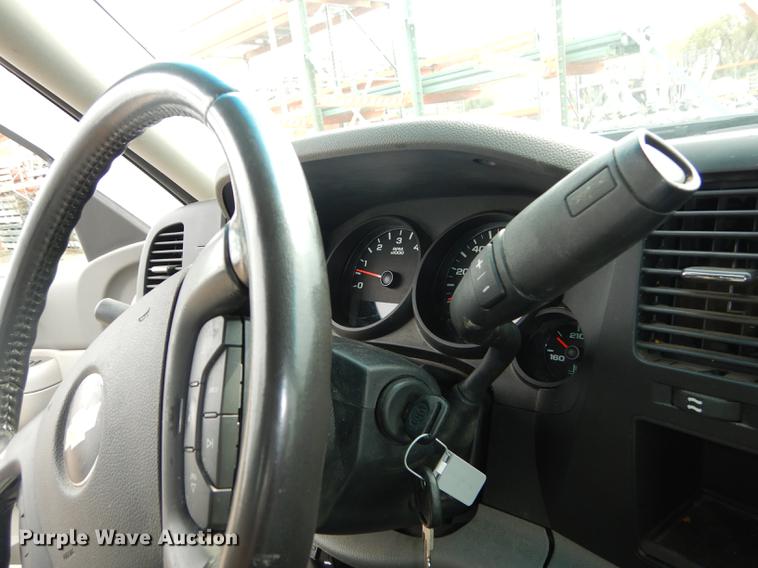 image for item DC5284 2011 Chevrolet Silverado 1500 Ext. Cab pickup truck