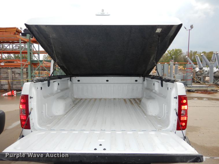 image for item DC5284 2011 Chevrolet Silverado 1500 Ext. Cab pickup truck