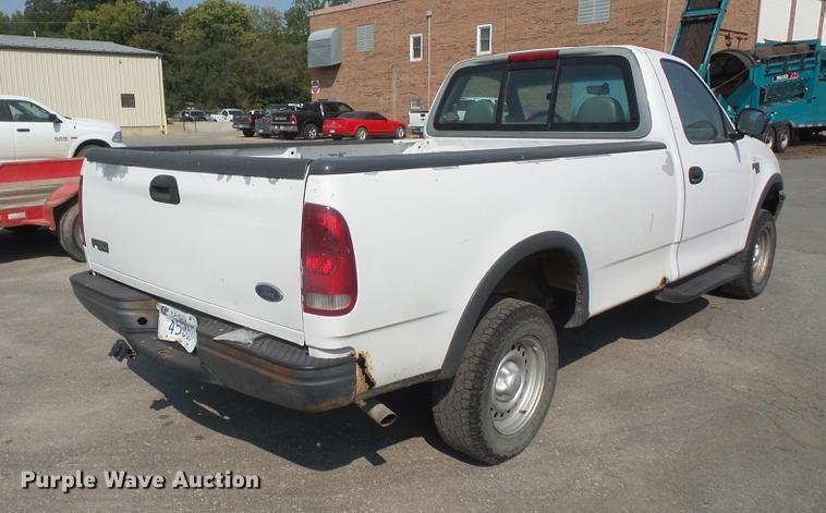 image for item DC5330 1998 Ford F150 pickup truck
