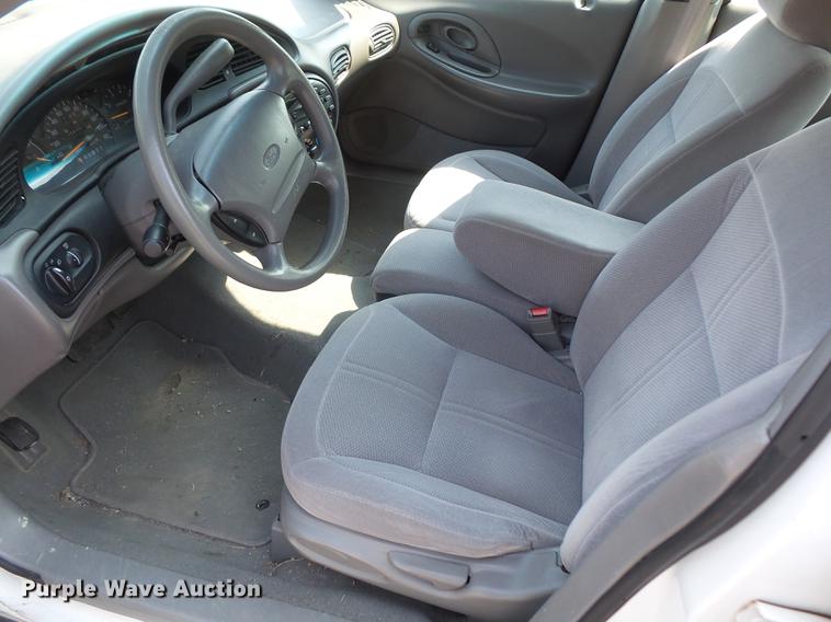 image for item DC5332 1996 Ford Taurus