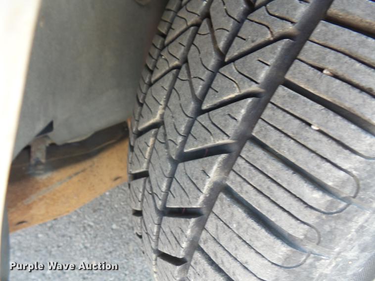 image for item DC5332 1996 Ford Taurus