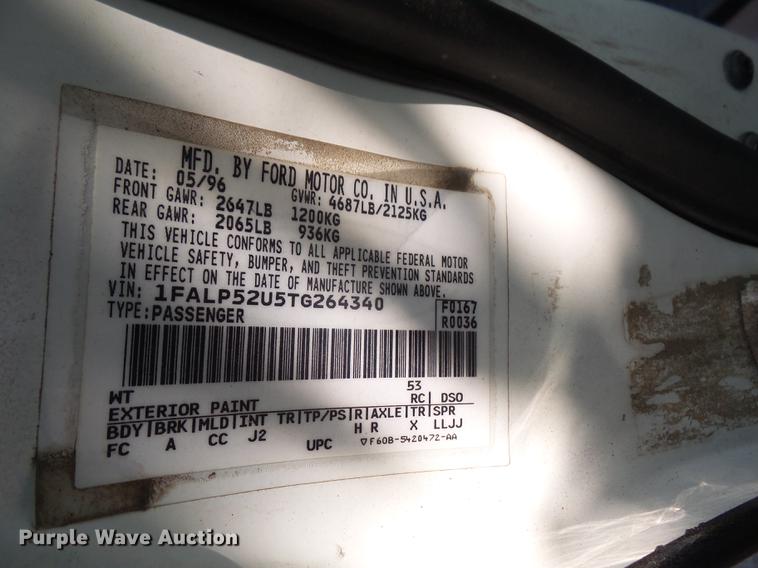 image for item DC5332 1996 Ford Taurus