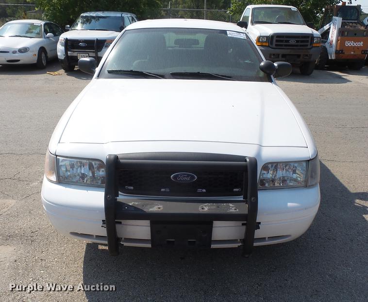 image for item DC5333 2011 Ford Crown Victoria Police Interceptor