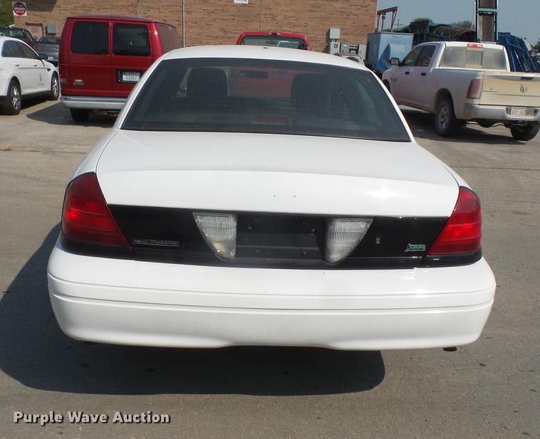 image for item DC5333 2011 Ford Crown Victoria Police Interceptor