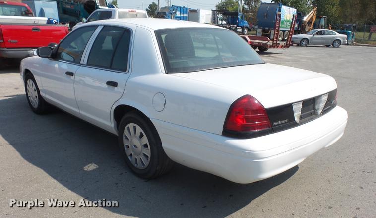 image for item DC5333 2011 Ford Crown Victoria Police Interceptor