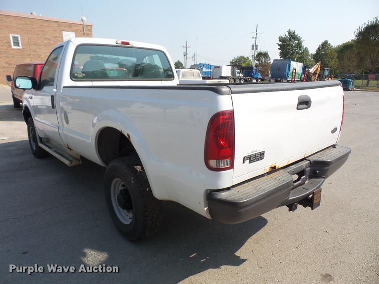 image for item DC5334 1999 Ford F250 Super Duty pickup truck