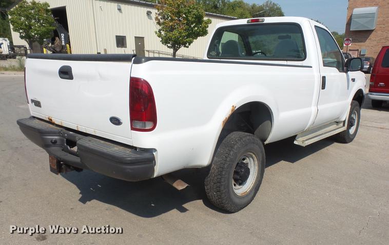 image for item DC5334 1999 Ford F250 Super Duty pickup truck