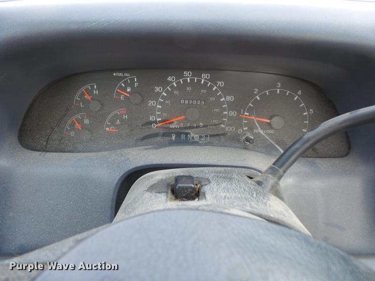image for item DC5334 1999 Ford F250 Super Duty pickup truck