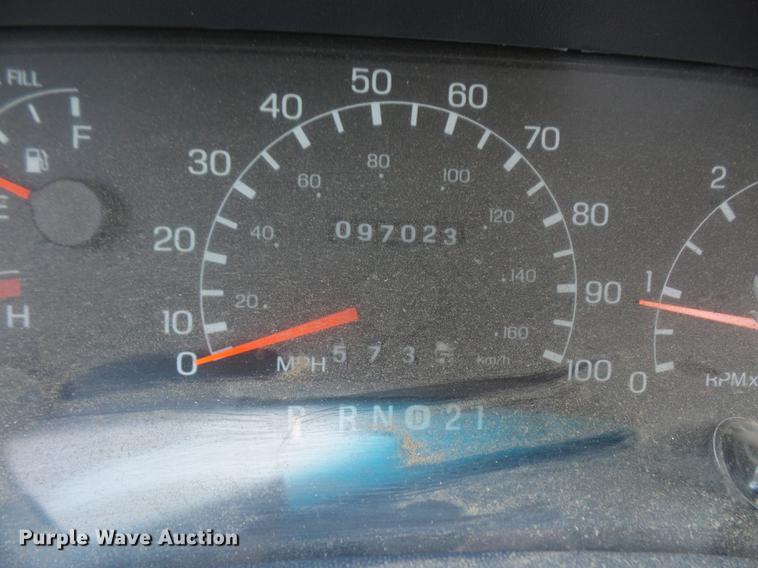 image for item DC5334 1999 Ford F250 Super Duty pickup truck