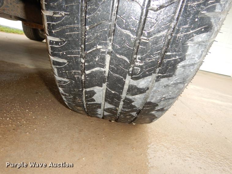 image for item DD0797 2004 Ford Escape XLT SUV