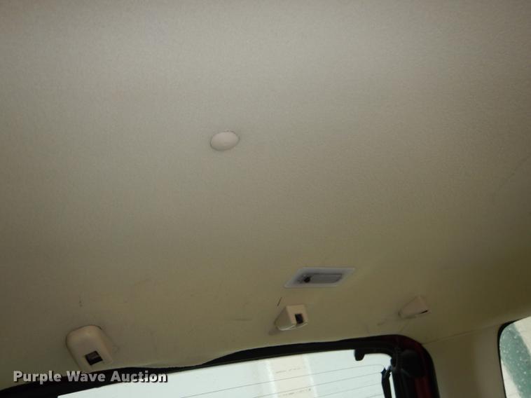 image for item DD0797 2004 Ford Escape XLT SUV