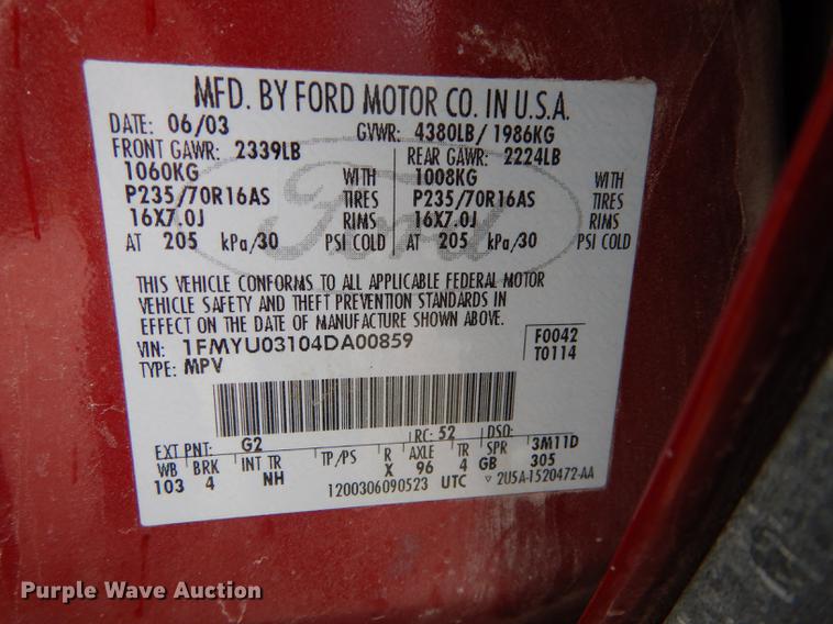 image for item DD0797 2004 Ford Escape XLT SUV