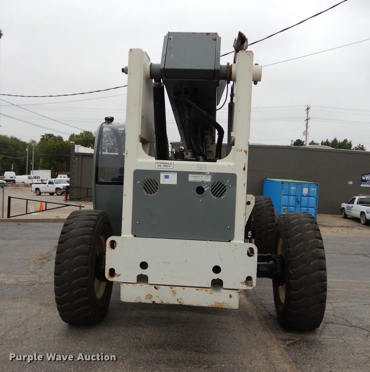image for item DD0805 2005 Terex TH842C telehandler
