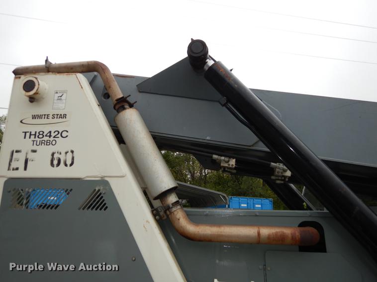 image for item DD0805 2005 Terex TH842C telehandler