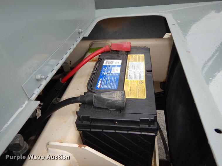 image for item DD0805 2005 Terex TH842C telehandler