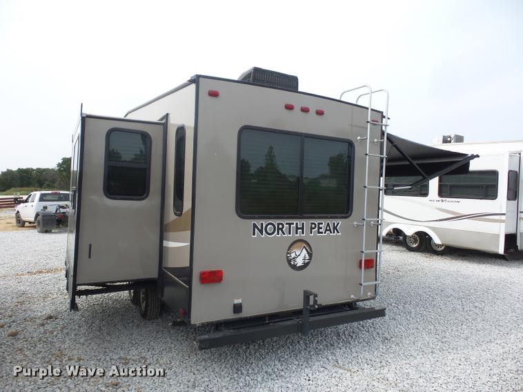 image for item DD1520 2016 Heartland North Peak camper