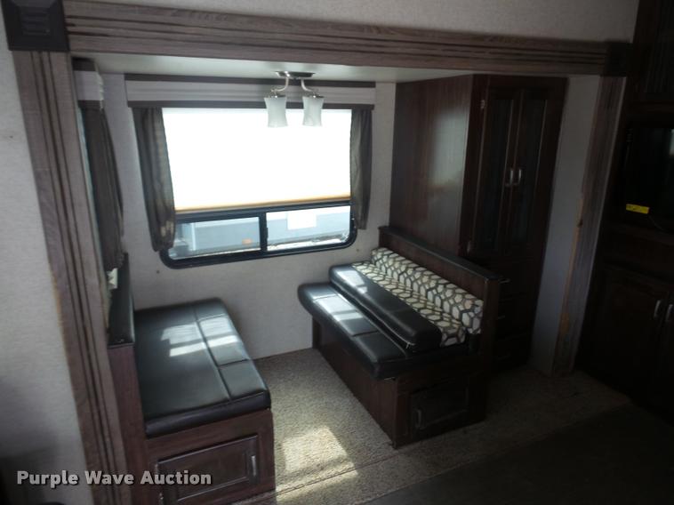 image for item DD1520 2016 Heartland North Peak camper