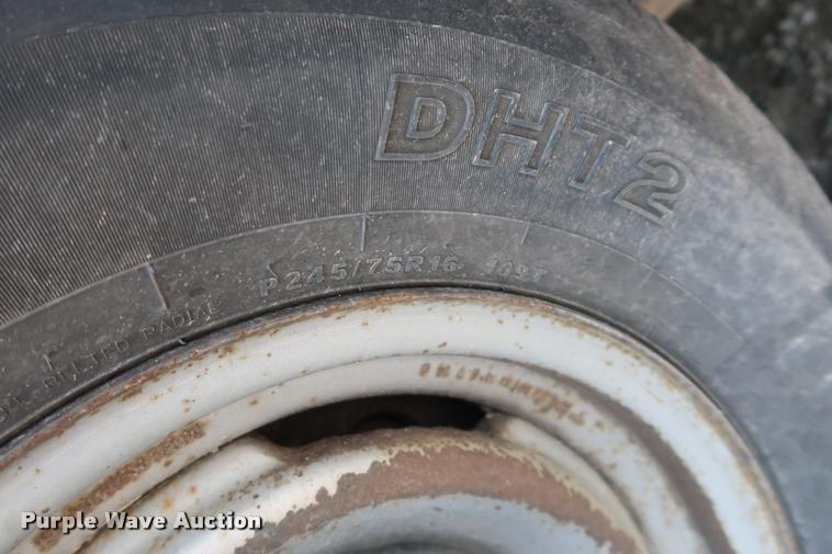 image for item DD1647 1994 Chevrolet 2500HD utility bed pickup truck