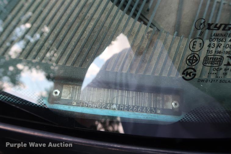 image for item DD1647 1994 Chevrolet 2500HD utility bed pickup truck