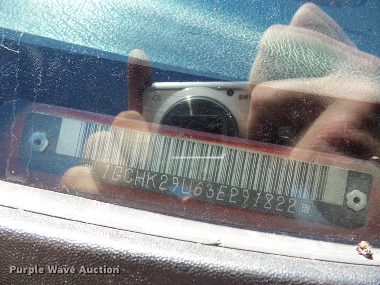 image for item DD2008 2003 Chevrolet Silverado 2500HD Ext. Cab pickup truck