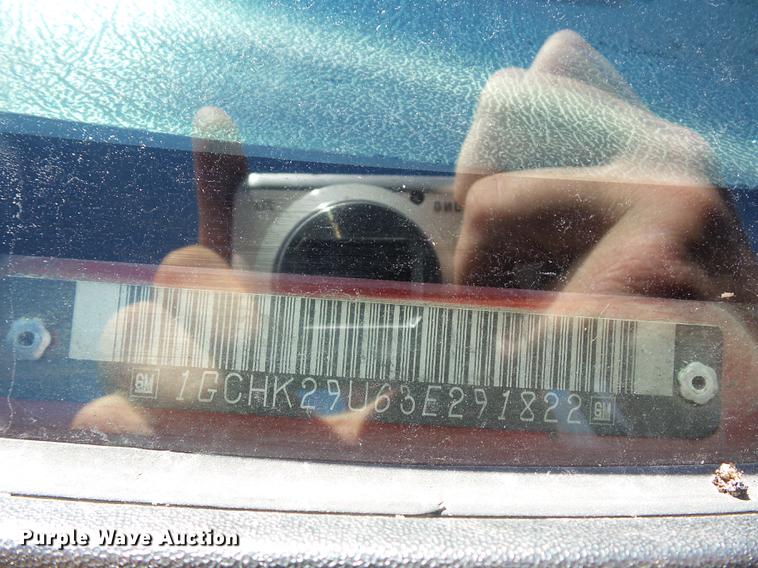 image for item DD2008 2003 Chevrolet Silverado 2500HD Ext. Cab pickup truck