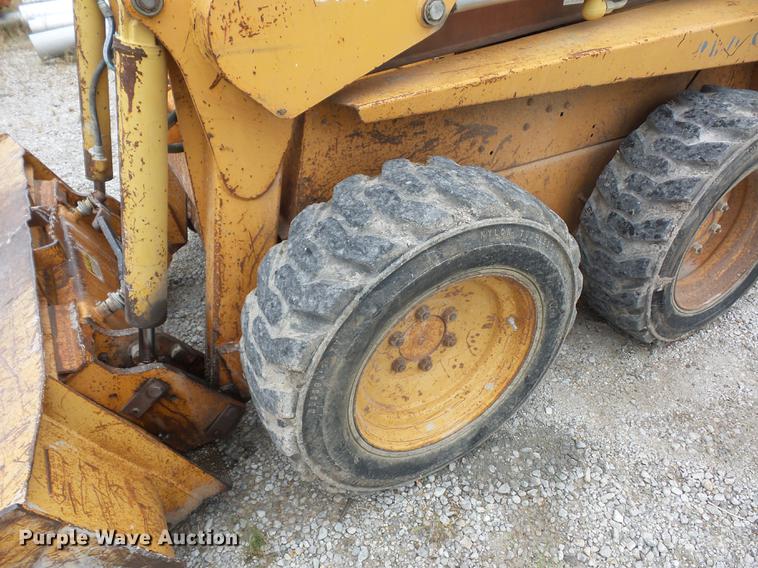 image for item DD2013 1994 Case 1840 skid steer