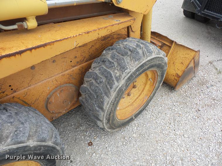 image for item DD2013 1994 Case 1840 skid steer