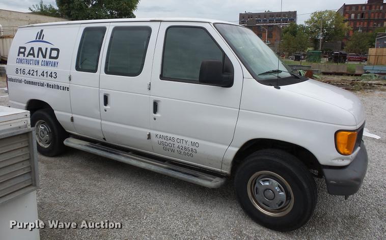 image for item DD2014 2007 Ford E250 van