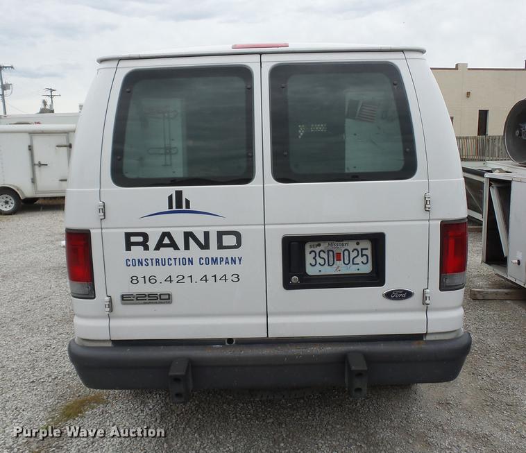 image for item DD2014 2007 Ford E250 van