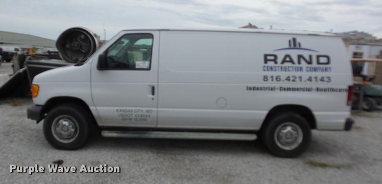 image for item DD2014 2007 Ford E250 van