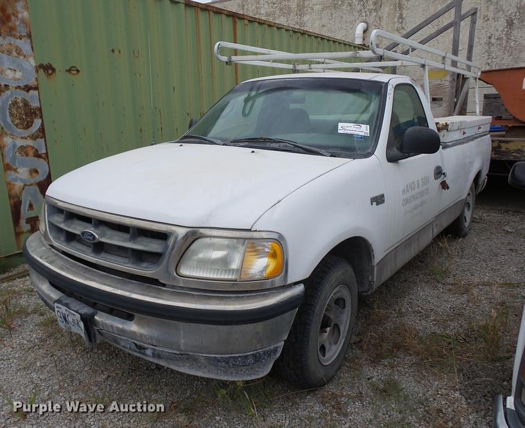 image for item DD2015 1998 Ford F150 pickup truck