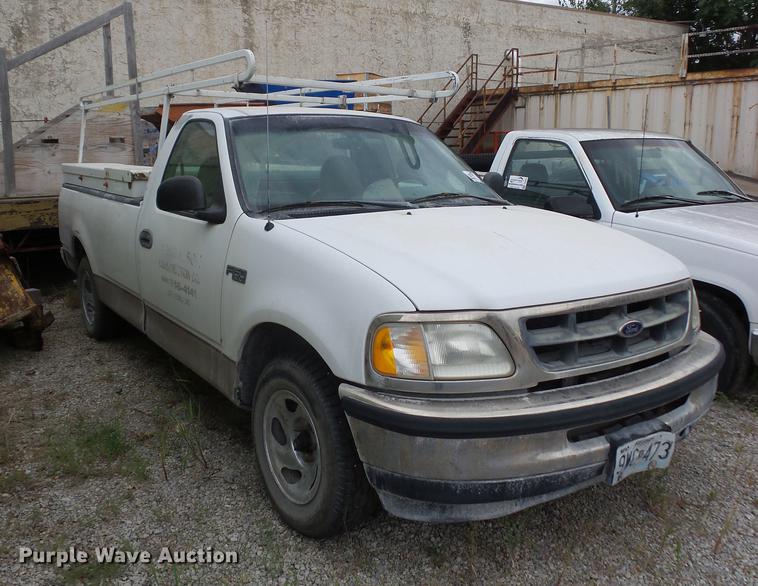 image for item DD2015 1998 Ford F150 pickup truck