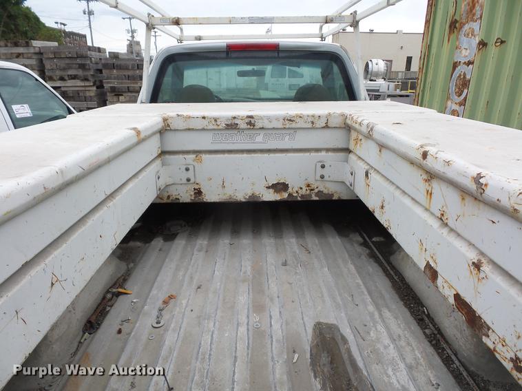 image for item DD2015 1998 Ford F150 pickup truck