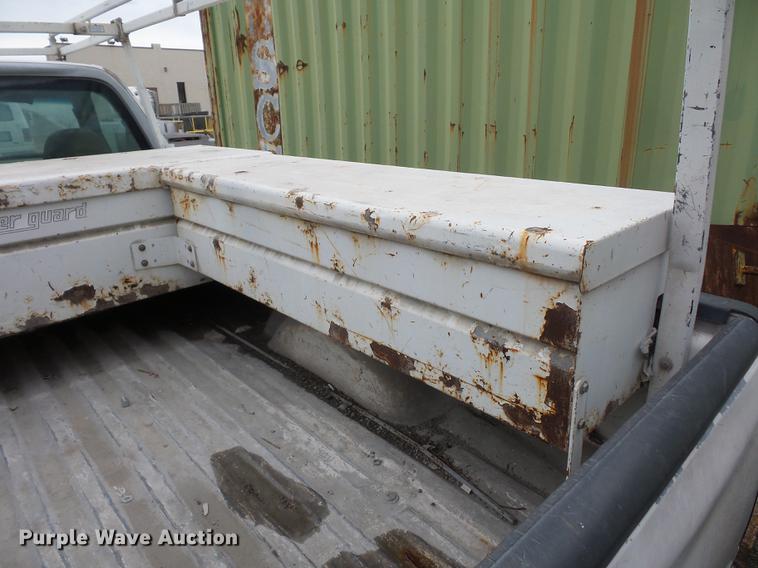 image for item DD2015 1998 Ford F150 pickup truck