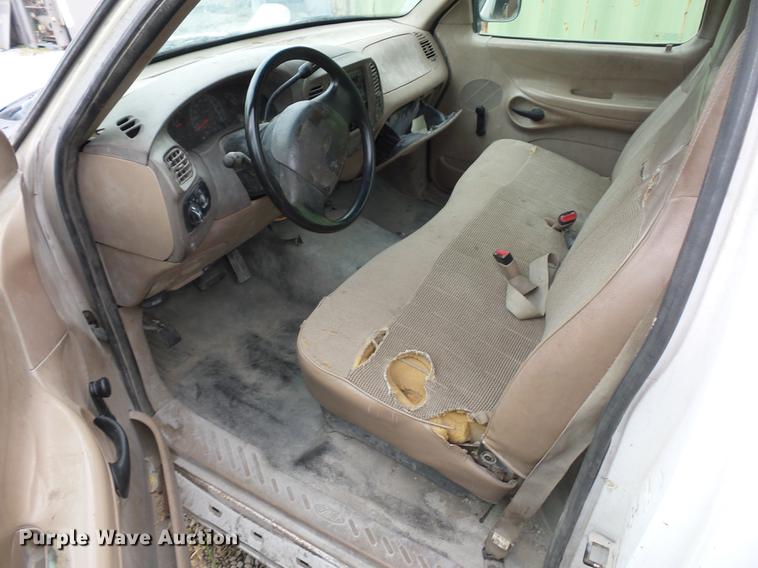 image for item DD2015 1998 Ford F150 pickup truck