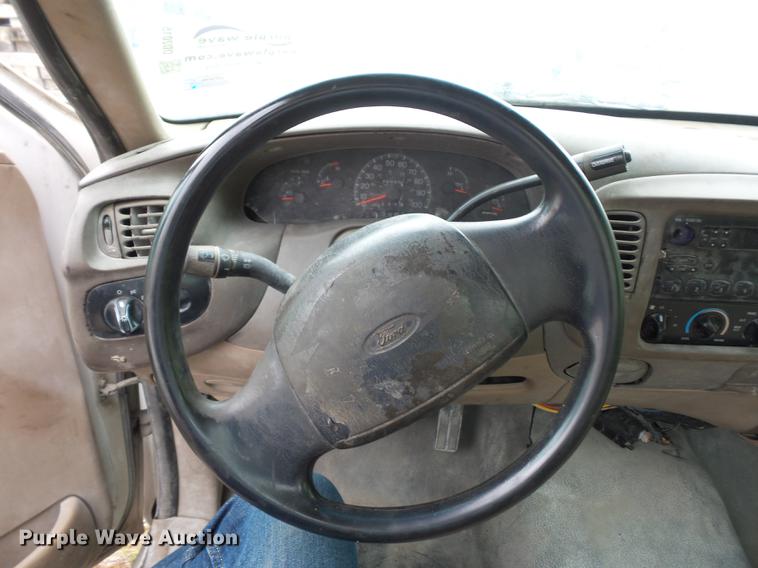 image for item DD2015 1998 Ford F150 pickup truck