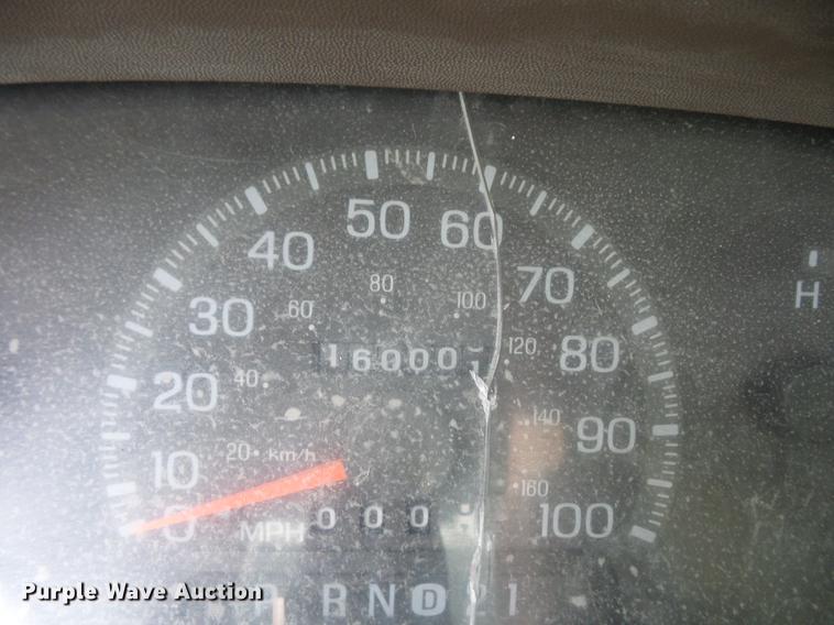 image for item DD2015 1998 Ford F150 pickup truck