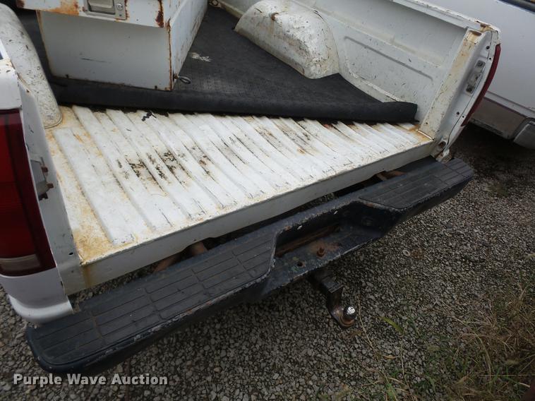 image for item DD2016 1996 Chevrolet 1500 pickup truck